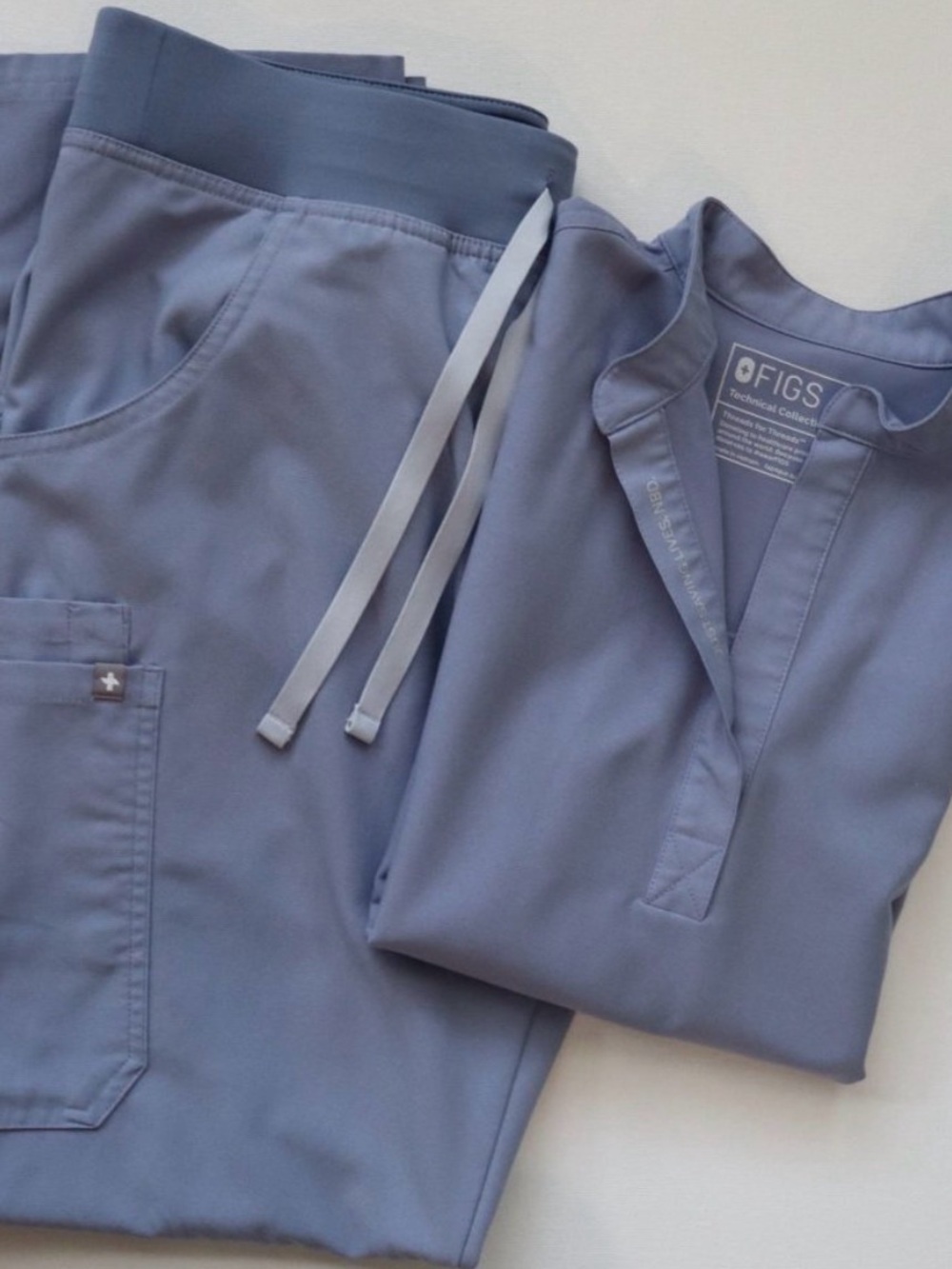 FIGS Vapor Blue Space Dye LIMITED color scrub SET XS Rafaela and M Kade Cargo